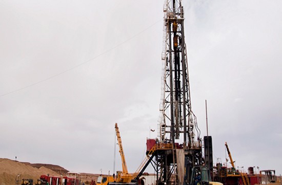 قراردادهای کشف نفت و گاز ٩ میلیارد دلاری مصر