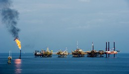 قانون اصلاح مناقصات صنعت نفت در مرحله تصویب است
