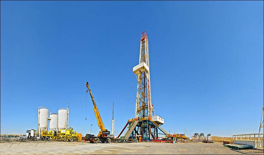 نفت و گاز غرب برای دریافت نفت خام میدان آذر آماده می‌شود